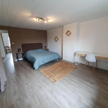 Grande Maison Avec Terrasses Ensoleillees - Large House With Sunny Terraces Villa